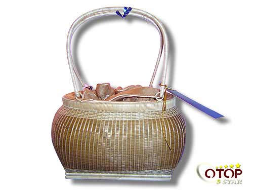 Oval-Shaped Handbag — 3