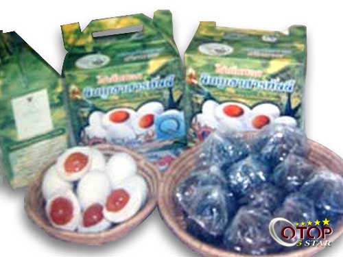 Salted Eggs wrapped in Saraphat Di Hill Soil