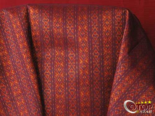 Mudmee Silk Cloth (with Mee Khan Sot Hang Krarok Pattern) — 2